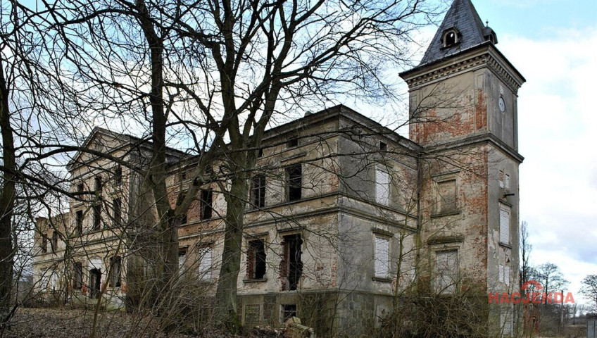 Dom Sprzedaż Wierzbięcin