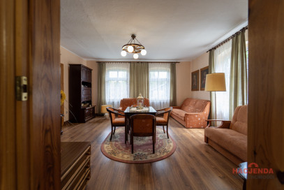 Dom Sprzedaż Knyki